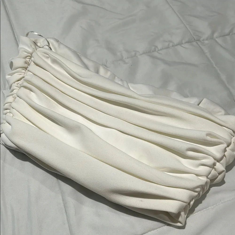 White Cropped Top - Picture 6 of 6